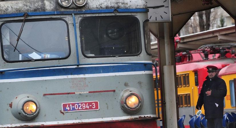 Utasokkal teli vagonok szakadtak le a Konstancára tartó vonatról menet közben