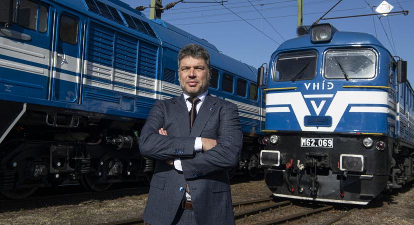 A kínaiak miatt kellett sürgősen távoznia Mészáros Lőrinc menedzserének