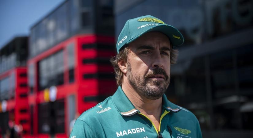 Hátsérülése miatt Alonso kihagyja az első szabadedzést a Magyar Nagydíjon