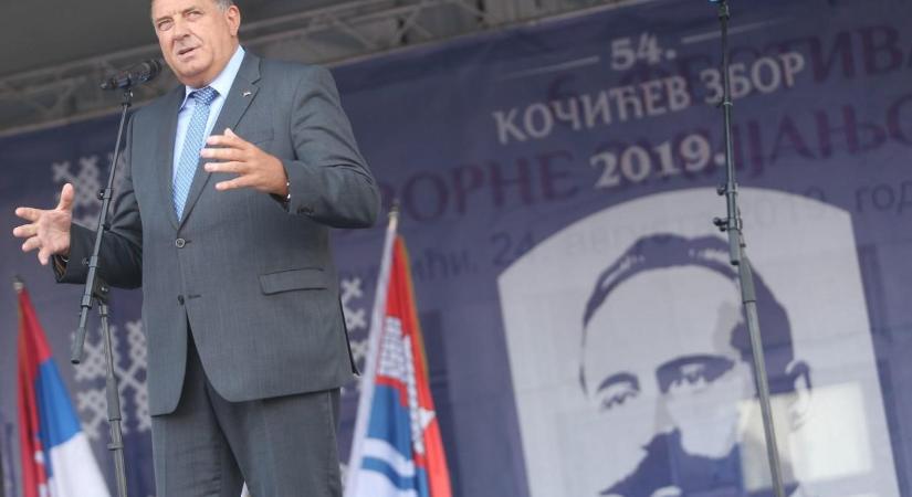 Börtönbüntetést szabtak ki Orbán Viktor szövetségesére, Milorad Dodikra