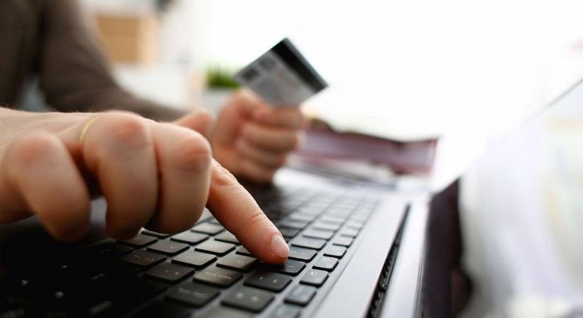Újabb trükkös megoldás: így akarnak átvágni az OTP Bank nevében