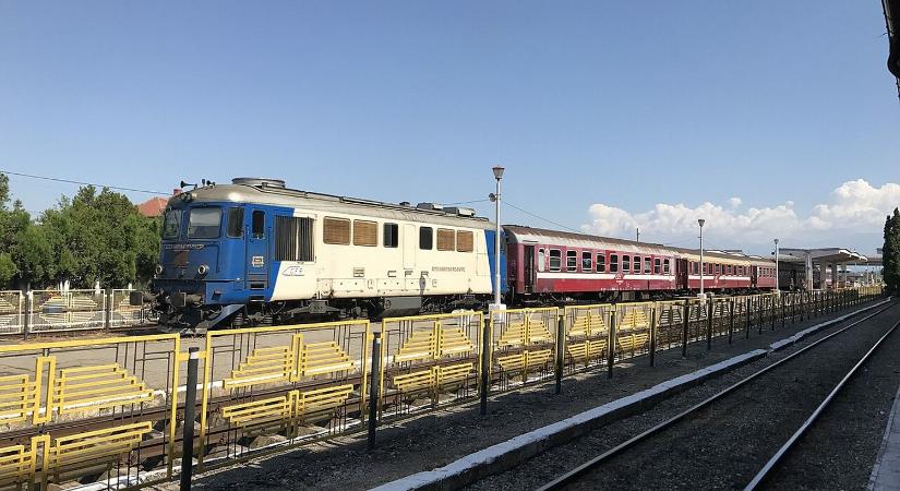 Újraindult a vasúti forgalom Nagyvárad és a magyar határ között