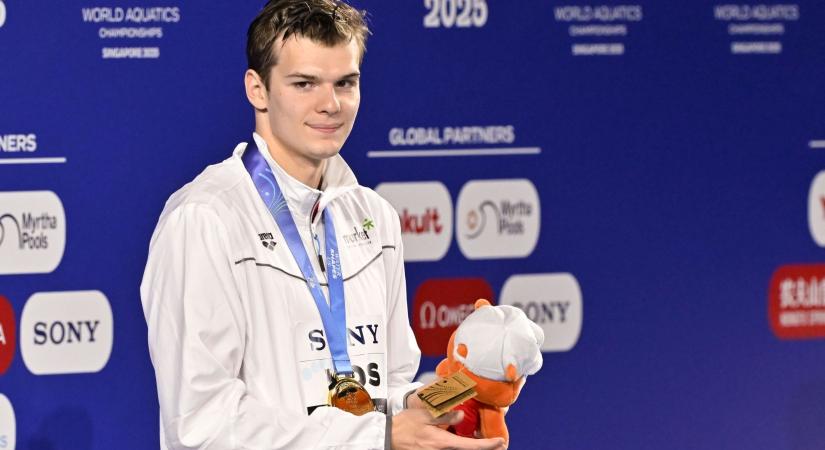Világbajnok lett Kós Hubert Szingapúrban 200 méteres hátúszásban