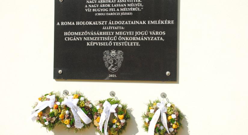 Két helyszínen is emlékeznek szombaton a roma holokausztra