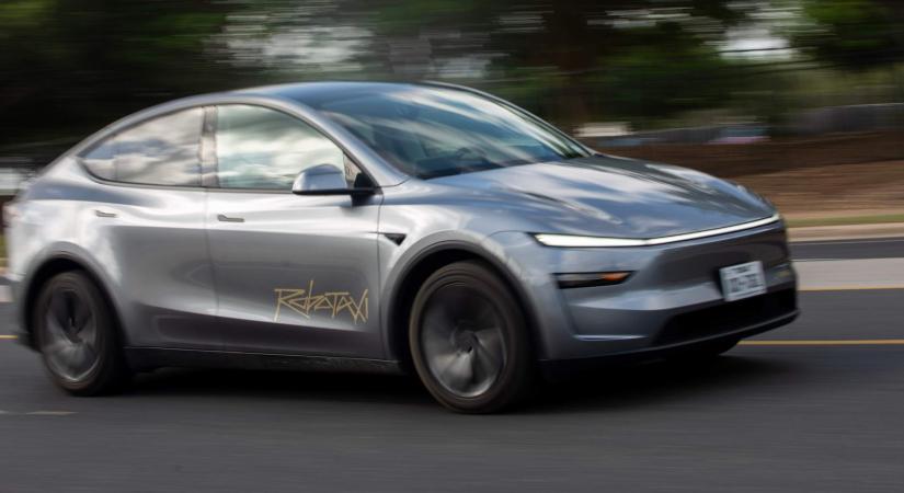 Nem poénkodik tovább a Robotaxi árazásával a Tesla