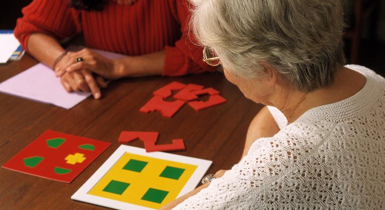 Van remény az Alzheimer-kórban szenvedőknek, új gyógyszereket engedélyeztek