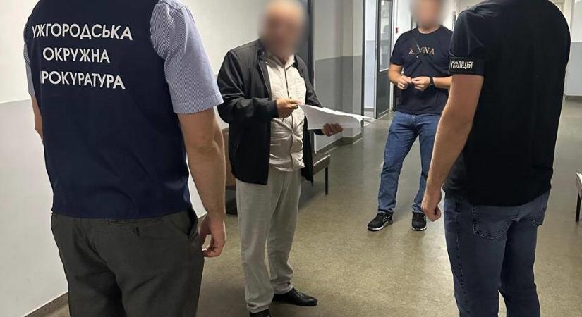 Az Ungvári járásban egy vállalkozó több mint 1,6 millió hrivnya állami költségvetési pénzt sikkasztott el útjavítás során
