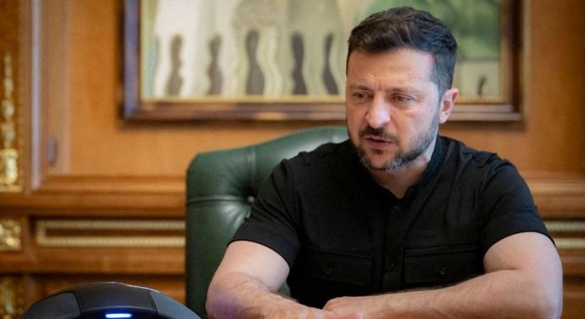 Telefonon egyeztetett Volodimir Zelenszkij és a brit miniszterelnök