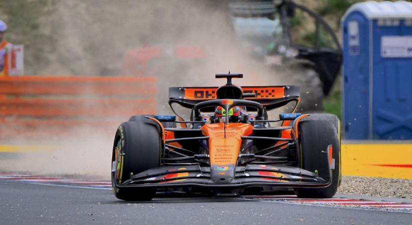 Drámai pillanatok a Hungaroringen: hajszálon múlt a két McLaren ütközése (VIDEÓ)