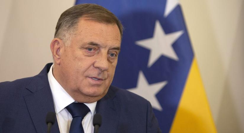 Dodik másodfokon is egy év letöltendőt kapott