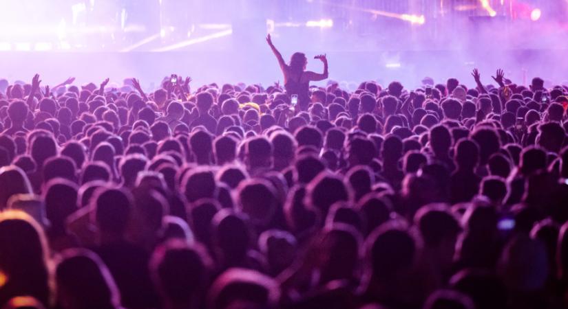 Friss fellépőt jelentett be a Sziget Fesztivál: Michael Kiwanukát váltják