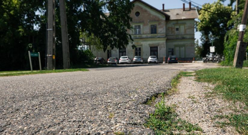 Ezek a mellékutak újulnak meg térségünkben