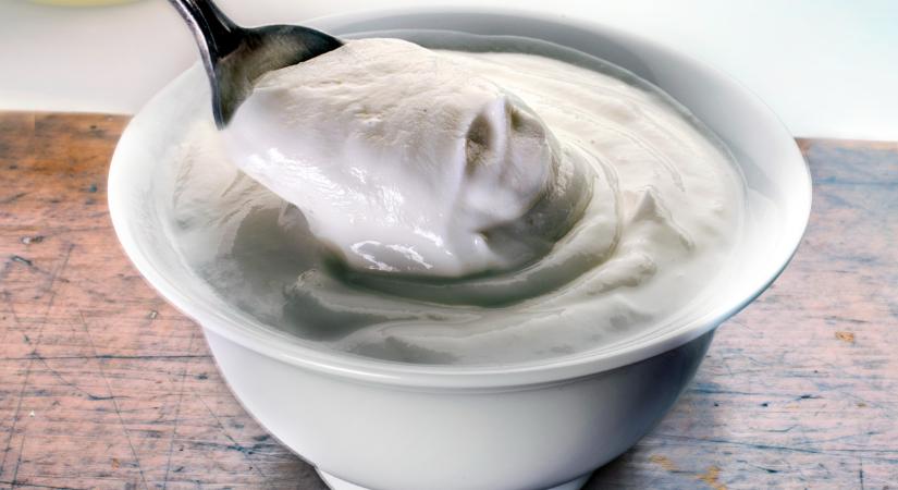 Jól tejel a joghurt - meglepte a szakértőket az élelmiszeripari óriáscég