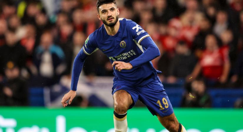 A Chelsea támadója a Burnley csapatánál folytatja – sajtóhír