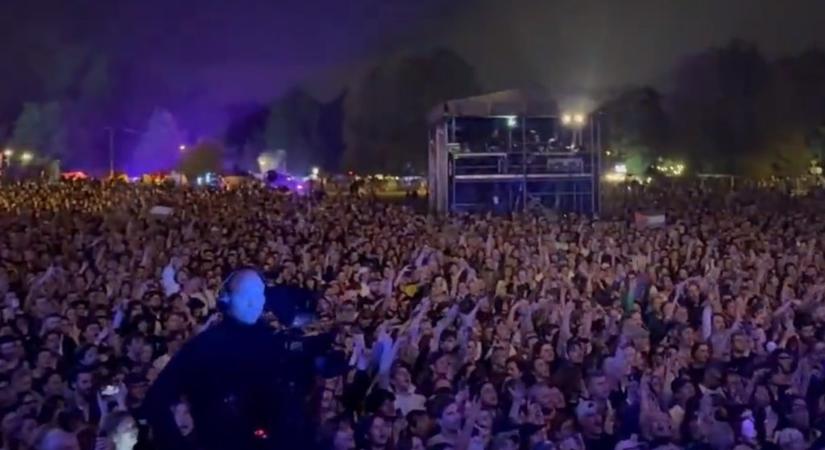 Tízezrek skandálták Lengyelországban: „Fuck Orbán!”