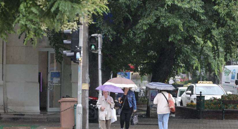 Nagyot fordul az időjárás a hétvégén: felhős, zivataros hétvége vár ránk