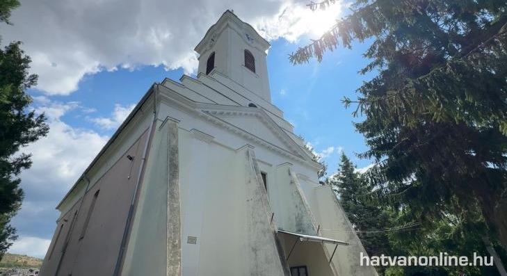 Tíz éves templomfelújítási program indul 
