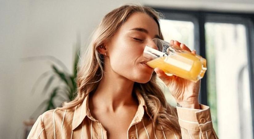 Igaz a Tik-Tok sztori? Tényleg lapos lesz a hasad ettől a cucctól?