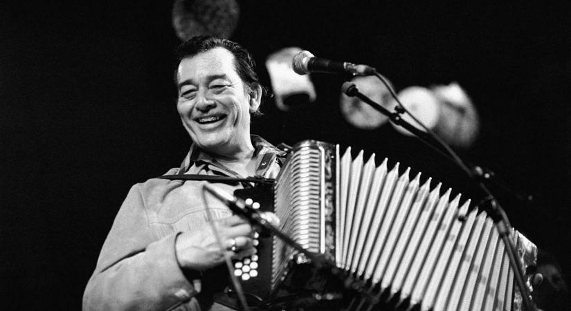 Elment a zenetörténet legendája, Flaco Jiménez