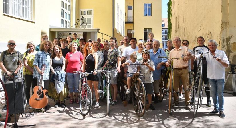 Egyéves lett a Debreceni Kerékpár Múzeum