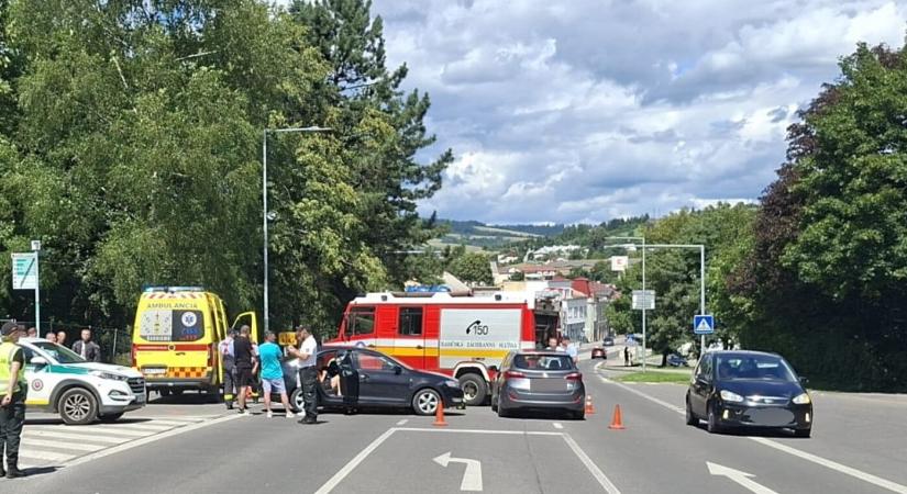 TRAGÉDIA: Meghalt egy motoros, miután nekihajtott egy autó