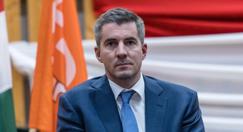 “Harap” – Kocsis Máté döbbenetes bejelentést tett a Zebráról