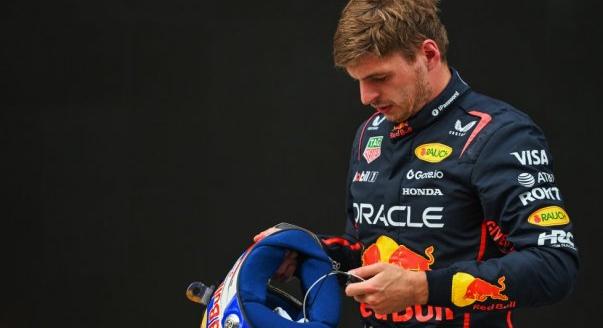 „Mintha körbe-körbe járnánk, semmi sem működik” – Verstappen