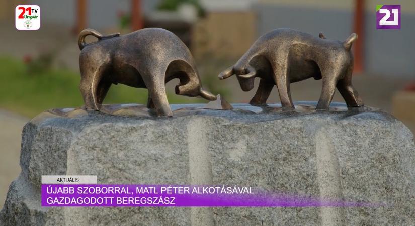 Aktuális (2025.08.02) - Újabb szoborral, Matl Péter alkotásával gazdagodott Beregszász (videó)