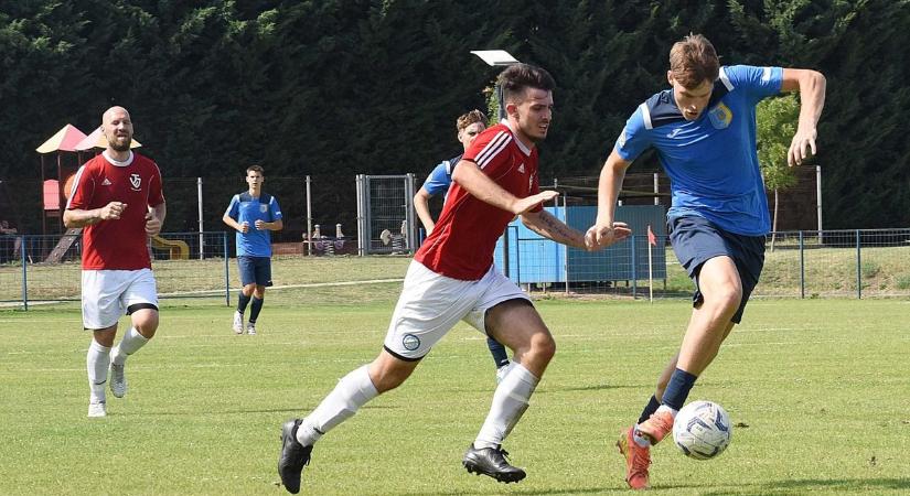 Ötgólos különbséggel jutott tovább az FC Hatvan Jászfényszarun – galériával
