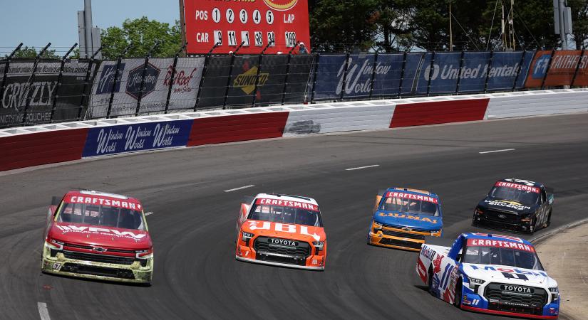 Máris óriási bakot lőtt a tinédzser versenyző által alapított NASCAR-csapat