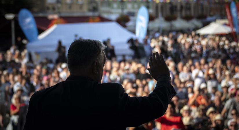 Orbán Viktor nem tudja azt mondani, hogy jól mennek a dolgok, de rejtélynek tartja a mocskosfideszezést