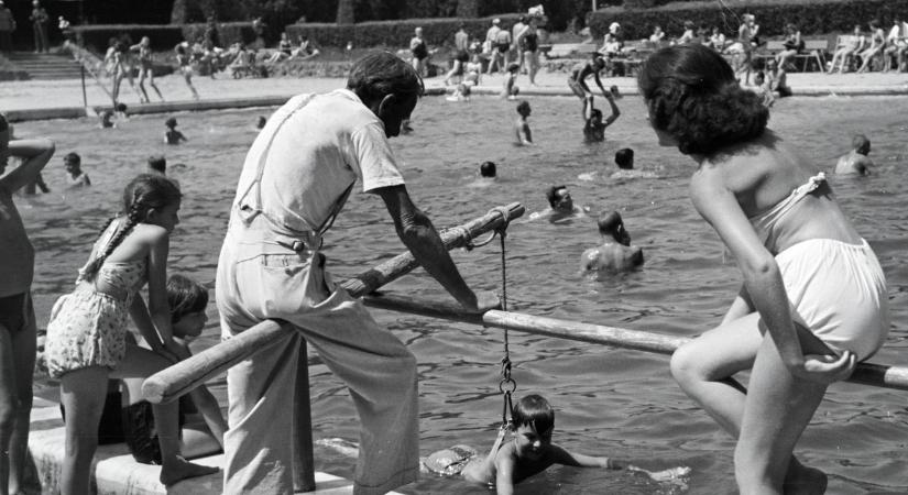 Csobbanás az időben – retró képek az egri strandról