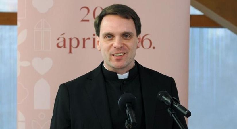 Megitatták vele a szenteltvizet, most a nunciushoz kerül a veszprémi pap