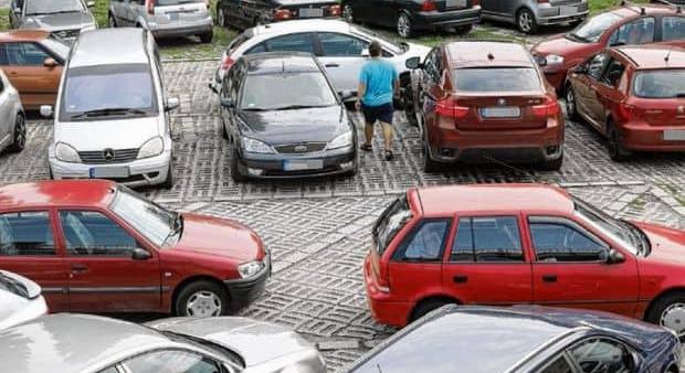 Aljas lehúzás Angyalföldön: több mint százezerbe kerül a parkolás a helyieknek