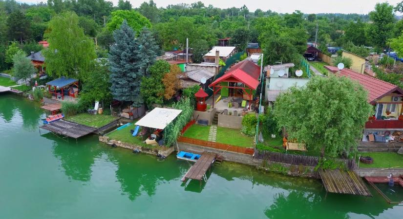 Világszenzáció lett egy magyar tó, a Balatonnál is jobban imádják