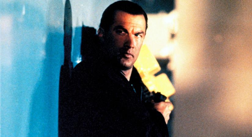 Így néz ki 73 évesen Steven Seagal, Oroszországban készült a titkos videó, rá sem ismerni