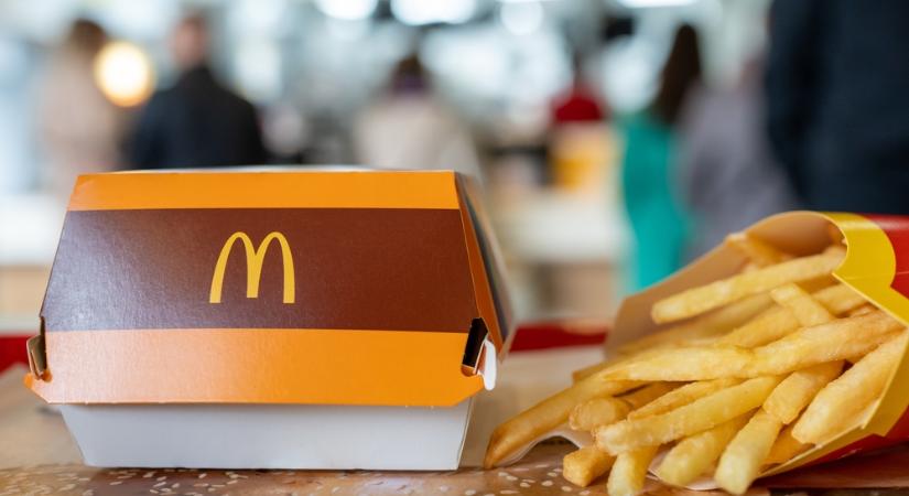 Mi lesz itt: kitiltják a McDonalsdból a 16 éven aluliakat