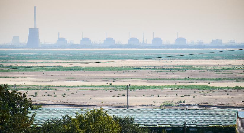 Félelmetes csapást mértek az oroszok, robbanás rázta meg az atomerőművet