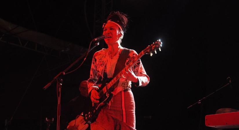 Michael Jackson egykori duettpartnere lépett fel Paloznakon (galéria  videó)