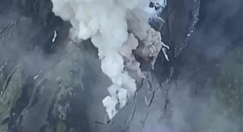 Hatszáz éve szunnyadó vulkán tört ki újra a Kamcsatka-félszigetnél a földrengések után