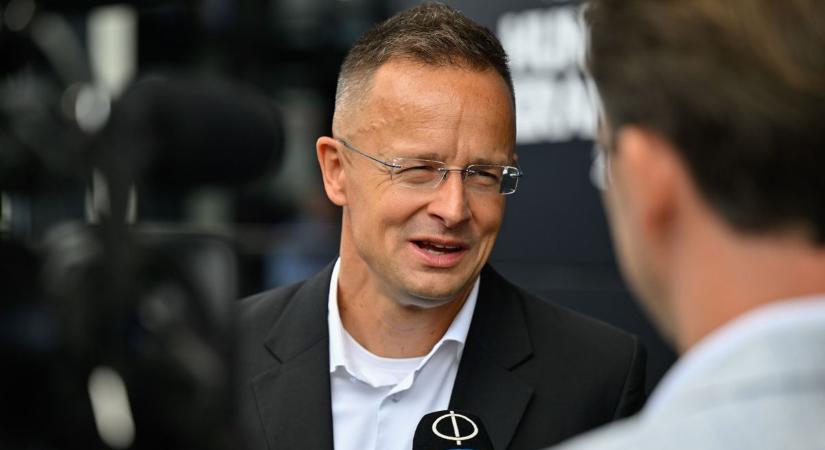 Szijjártó Péter a Formula–1 Group vezérigazgatójával tárgyalt
