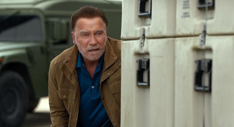 A Netflix nem bírta tovább, kaszát kapott Schwarzenegger kémsorozata