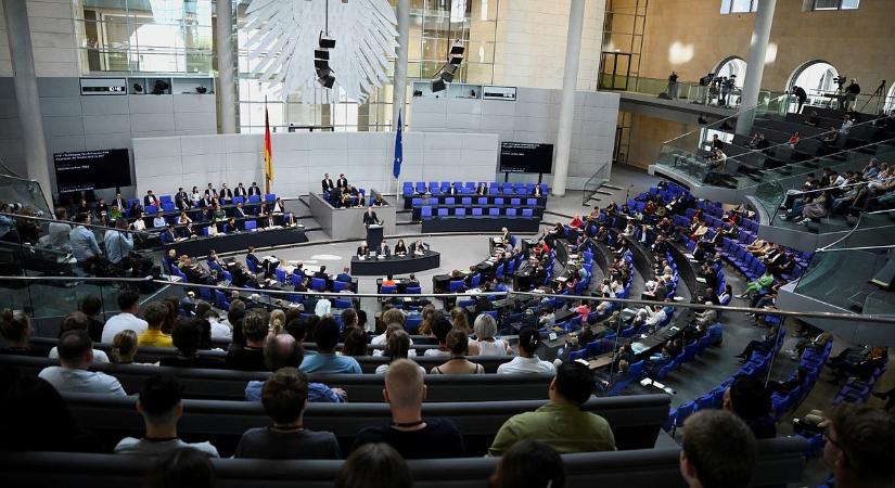 Szigorított a miniszterelnökség a hivatalos levelek nyelvezetén