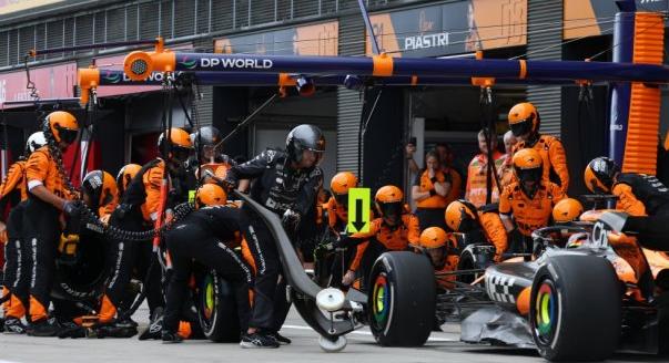 Ezért tért el a két McLaren-pilóta taktikája az F1-es Magyar Nagydíjon