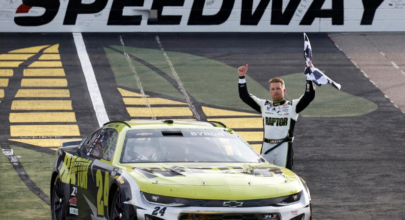 NASCAR: Byron nyert, Larsonnak elege van, Wallace a nap versenyzője Iowában