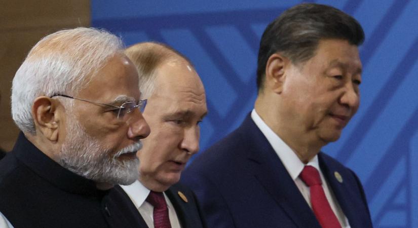 Már nem a Nyugat diktál: India orosz olajat vásárol Kínától, és nem érdekli az USA fenyegetőzése