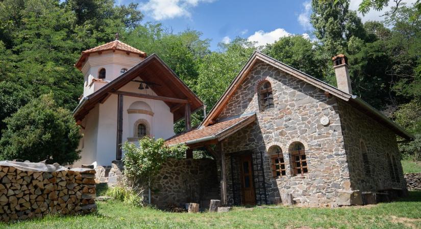 Templom a természet lágy ölén: egy másik dimenzió kapuja ( galéria)