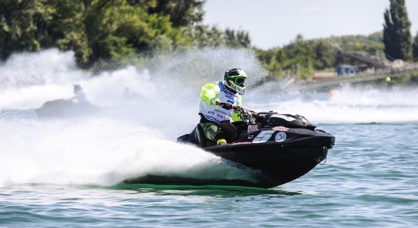 Nyolc magyar érem a Győrben rendezett a jet-ski Eb-n és junior vb-állomáson