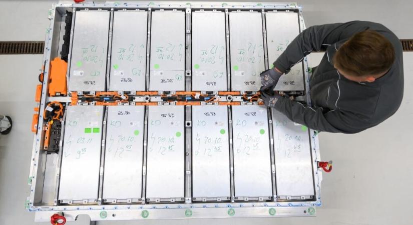 Nem az óvatoskodás a kulcs? Így bírja tovább az elektromos autó akkumulátora
