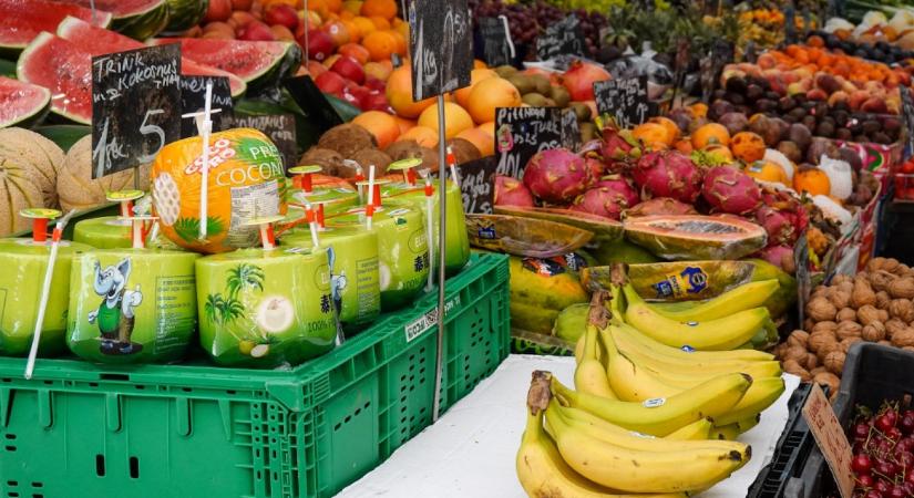 Nyugodtan együnk gyümölcsöt, nem a fruktóz hízlal, hanem az extra kalóriabevitel